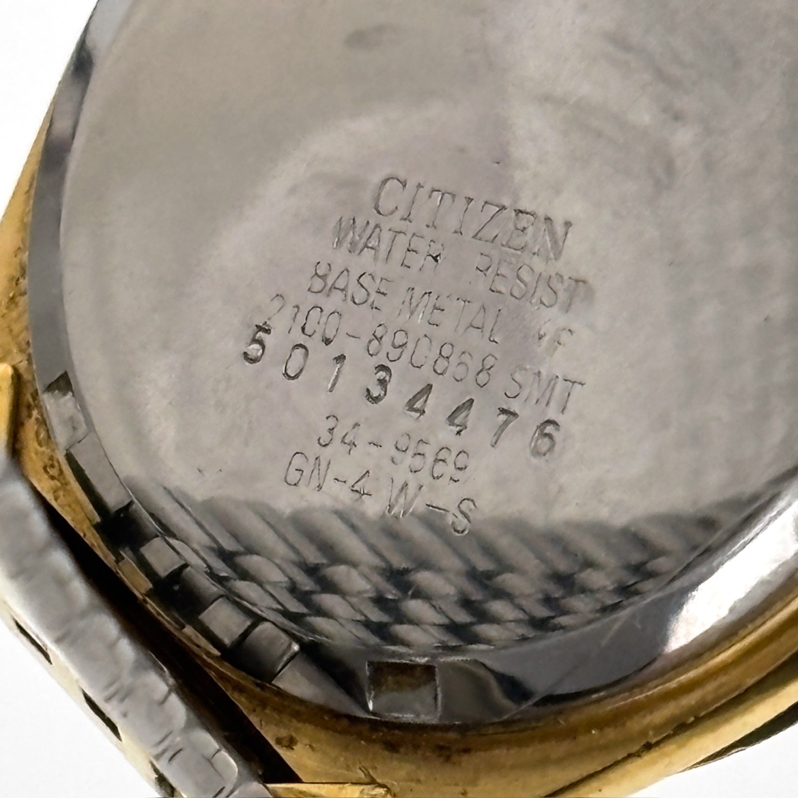 Vintage 1985 Citizen Quartz Gold Tone Day Date Watch Orig Bracelet New Battery