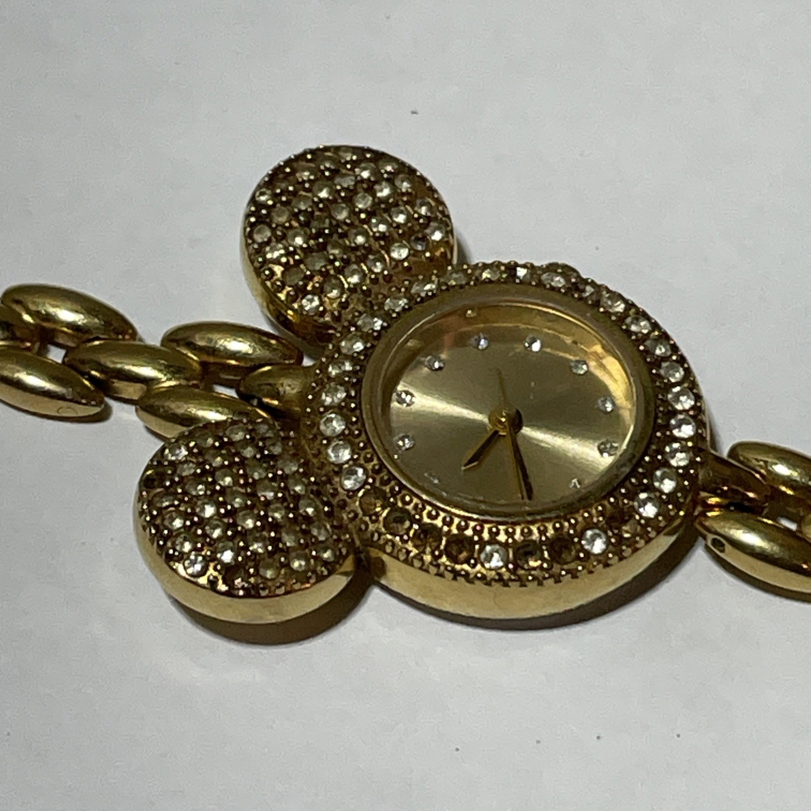 Disney Parks Womens Mickey Mouse Watch Mickey Ears – Used Untested