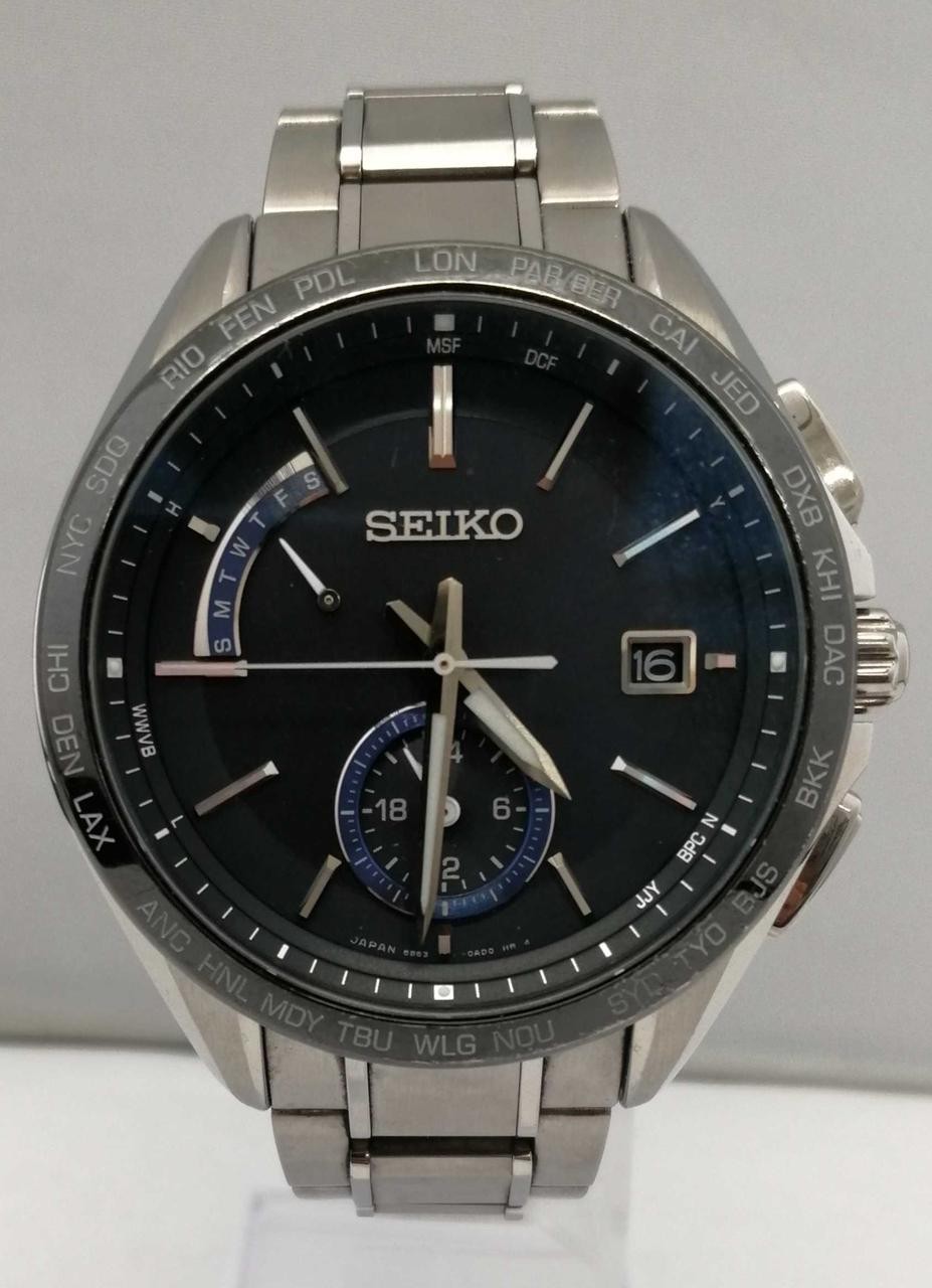 SEIKO 8B63-0AB0 Men’s Solar Quartz Watch Stainless Steel Excellent