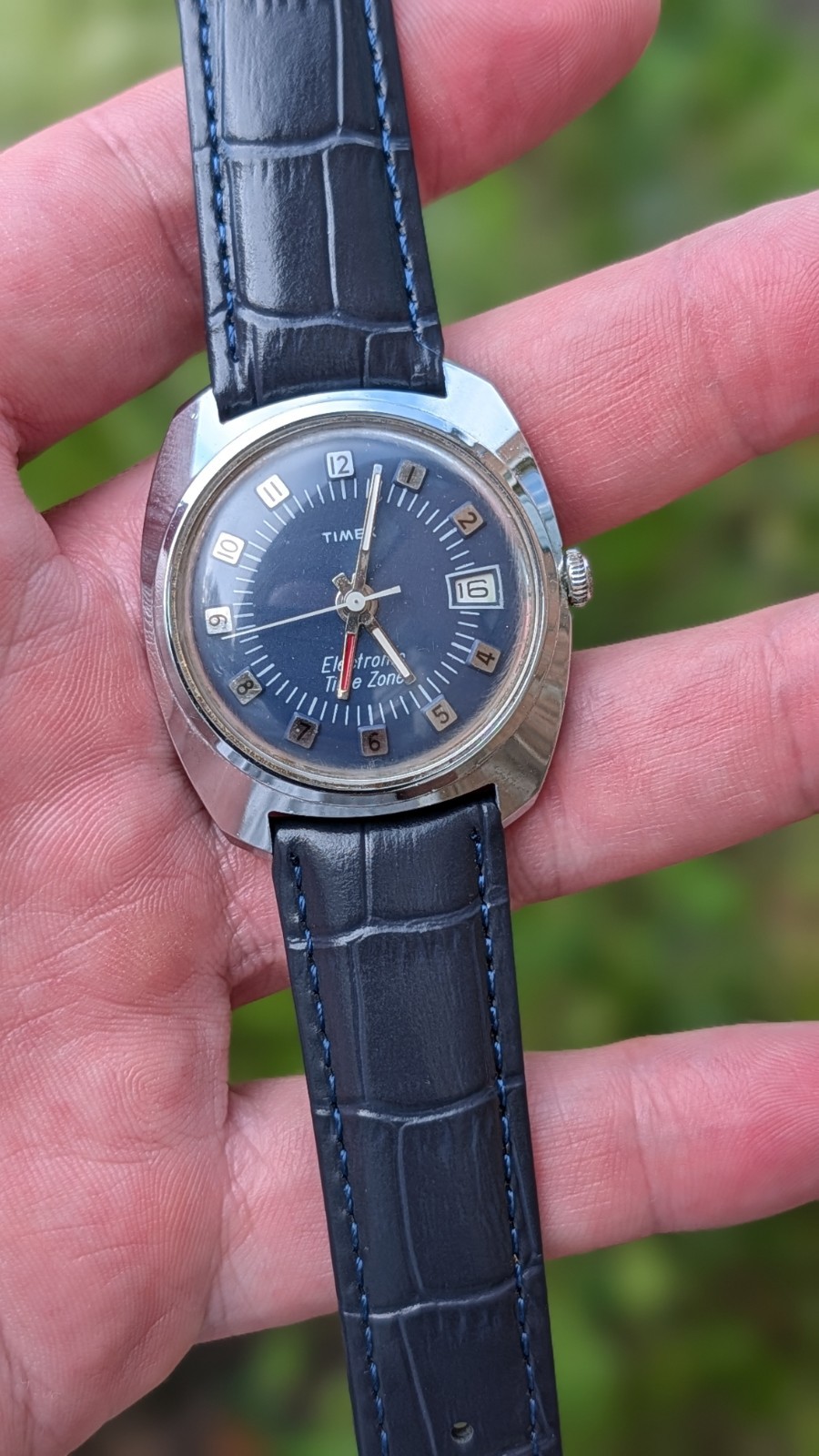 Rare Vintage 1970s Timex Electric Time Zone Blue Dial Mens Watch