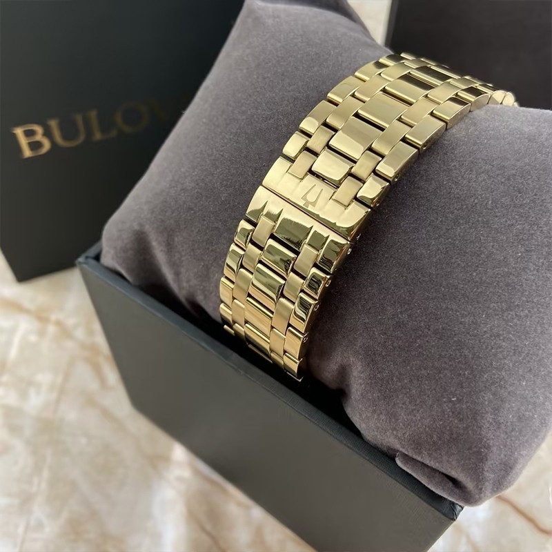 Bulova Classic 97D108 Black Dial Gold Bracelet Men Quartz Watch 40MM New