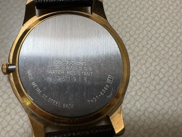 MENS SEIKO QUARTZ WATCH 1994 OLYMPIC LILLEHAMMER GOLD DIAL/CASE BLACK LEATHER