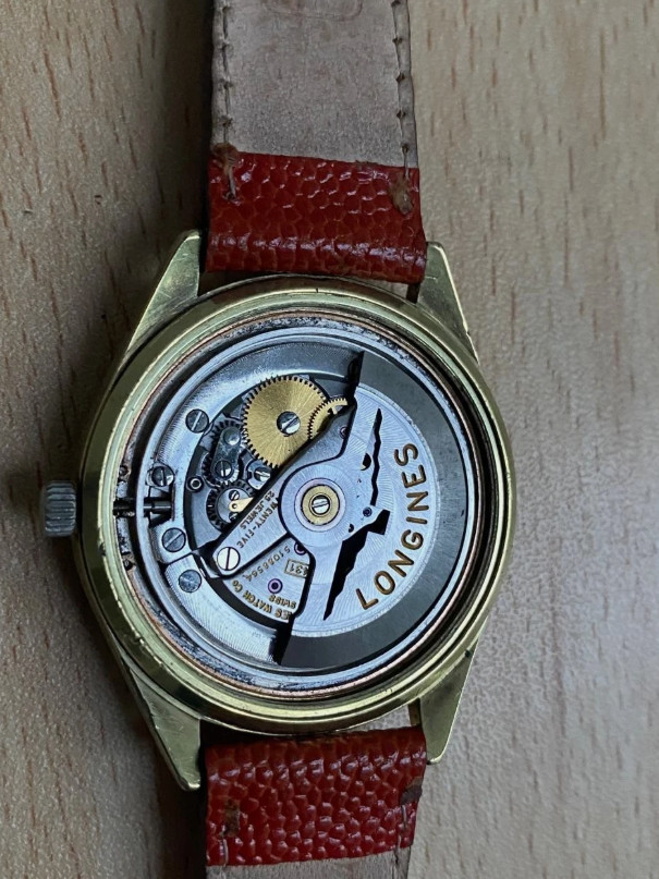 Vintage Rare 1970s Longines Ultra-Chron Automatic 25 Jewel Swiss Made 37mm Watch