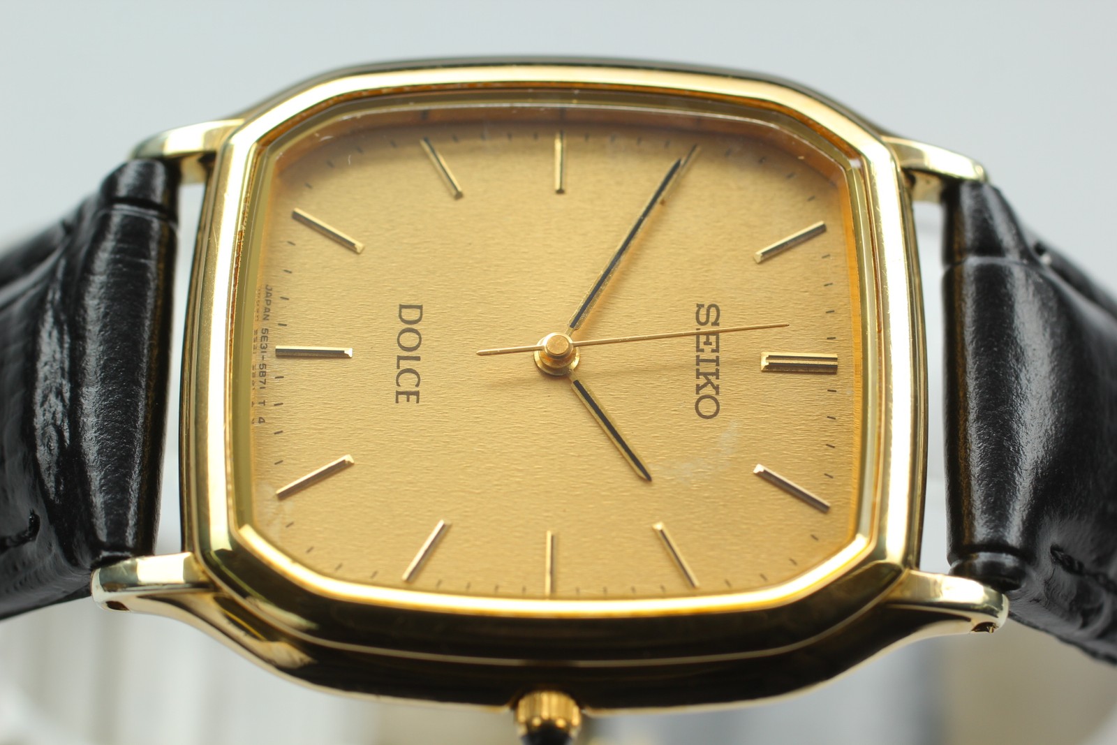 [Near Mint] Vintage SEIKO DOLCE 5E31-5B30 SGP30 Gold Tone Men’s 28mm Watch JAPAN