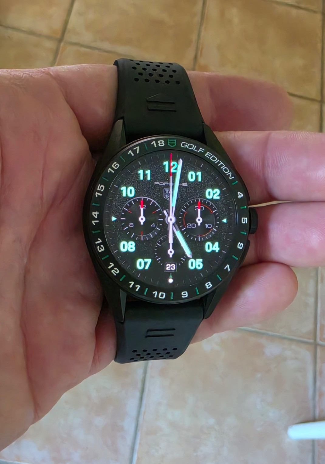 TAG Heuer SBR8A81.BT6261 Calibre E4 Connected Golf Edition Watch Black Rubber